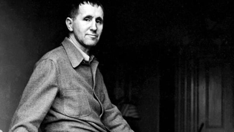 Ο Ισοκράτης και ο Μπρεχτ