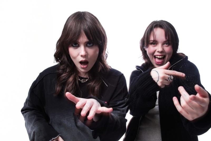 “La musica ha un valore sociale e politico”. Parola delle “Ragazze della Valle”, Vale LP e Lil Jolie