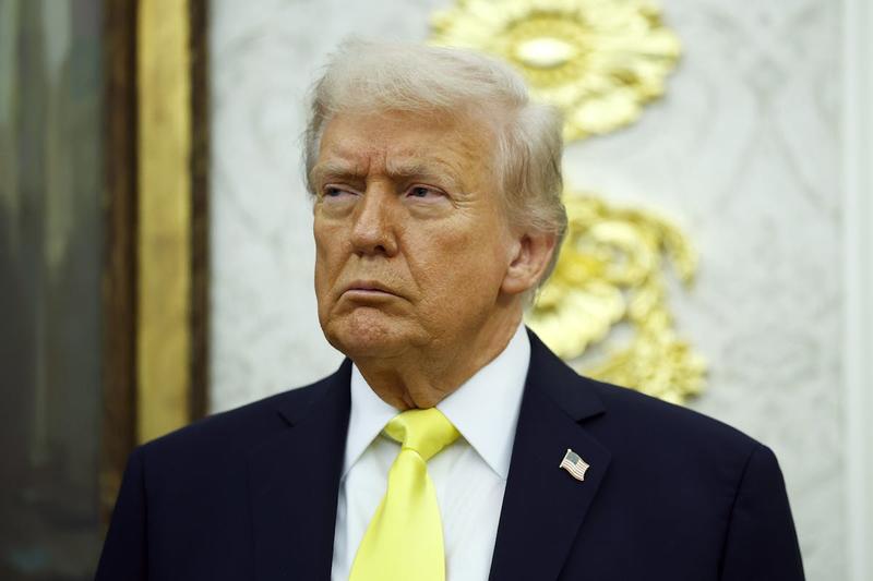 Trump Boat Bombings Take Darker Turn as Top Official Suddenly Resigns