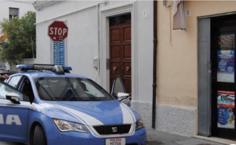 Fabriano, finto carabiniere preleva 20mila euro di gioielli a un'anziana: arrestato