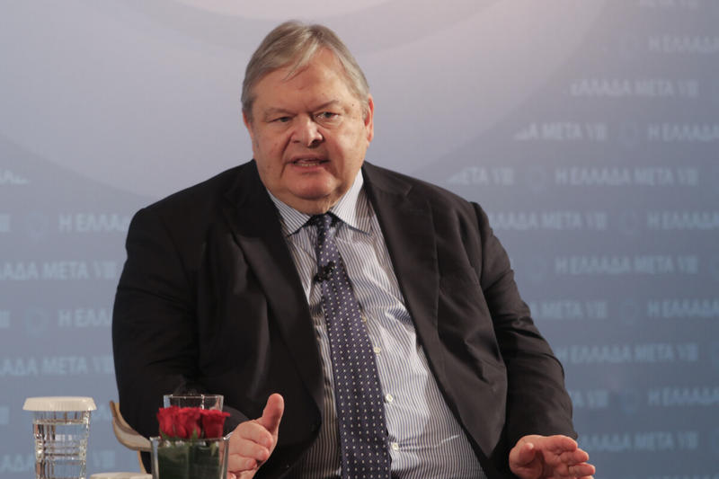 Η παράλογη αντιμετώπιση του Βαγγέλη Βενιζέλου από τους επιγόνους του στην...