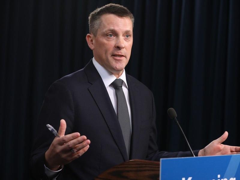 Varcoe: Alberta's deficit could climb and government fees rise as oil prices sink