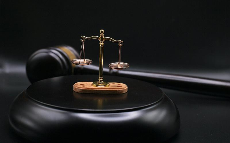 Η Δικαιοσύνη ταλαιπωρεί αθώα αστέρια του Σημίτη και του Κυριάκου… Η Δικαιοσύνη ταλαιπωρεί αθώα αστέρια του Σημίτη και του Κυριάκου…