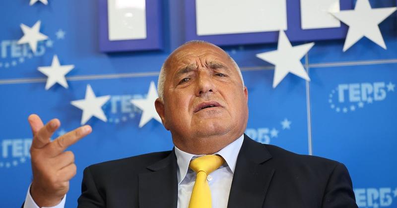 Защо беше необходим този драматичен шок с мафиотската сценка? Защо беше необходим този драматичен шок с мафиотската сценка?