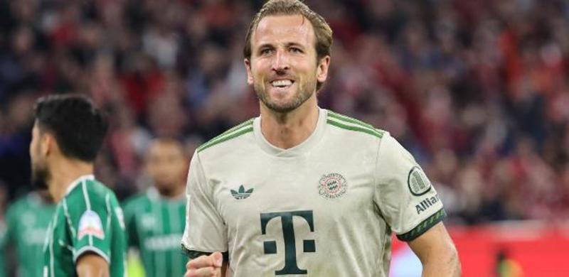 Kane chega ao clássico alemão com números que superam auge de Messi e CR7