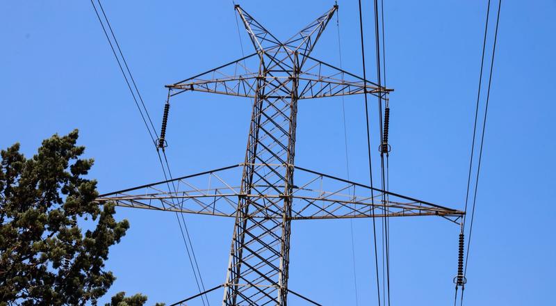 Οι αρρυθμίες του ΔΕΔΔΗΕ βυθίζουν στο σκοτάδι εμπορικές επιχειρήσεις και βιομηχανίες Οι αρρυθμίες του ΔΕΔΔΗΕ βυθίζουν στο σκοτάδι εμπορικές επιχειρήσεις και βιομηχανίες