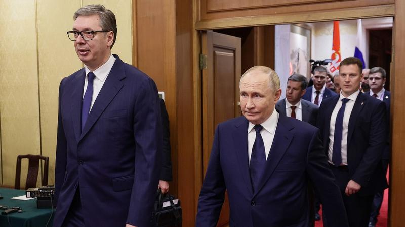 Serbien | Serbiens Präsident Aleksandar Vučić schaukelt zwischen Moskau und Moldau hin und her Serbien | Serbiens Präsident Aleksandar Vučić schaukelt zwischen Moskau und Moldau hin und her