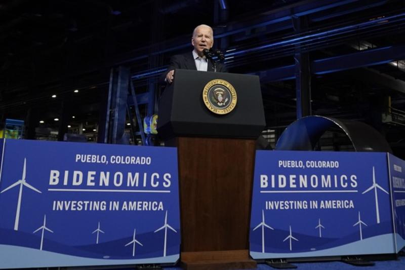 Surrounded by Leftist Propaganda: Proving Media Bias Over Time