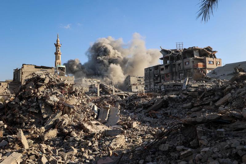 Usa: “Hamas prepara attacco contro i civili della Striscia”. Ma i miliziani: “Sono bande finanziate da Israele”. Netanyahu: “Mi ricandido”