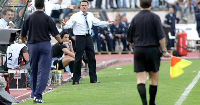 Quando Mourinho achava que o Benfica tinha uma Taça a mais...