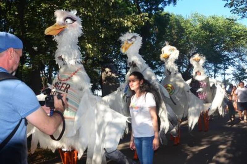 Магията на куклите е в опасност – театърът в Бургас търси спасение