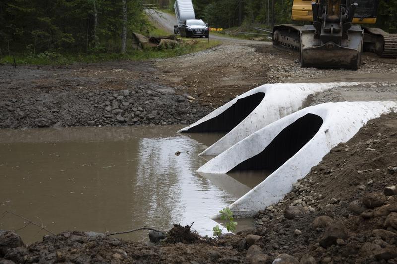 Autot | Putki ja sen päälle soraa maksaa vähintään 100 000 euroa – siltojen vaatimukset ovat ylimitoitettuja