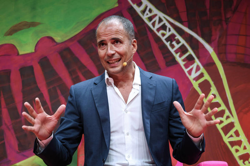 Cura para calvicie? Discordo! Os carecas assumidos são irresistivelmente sexys