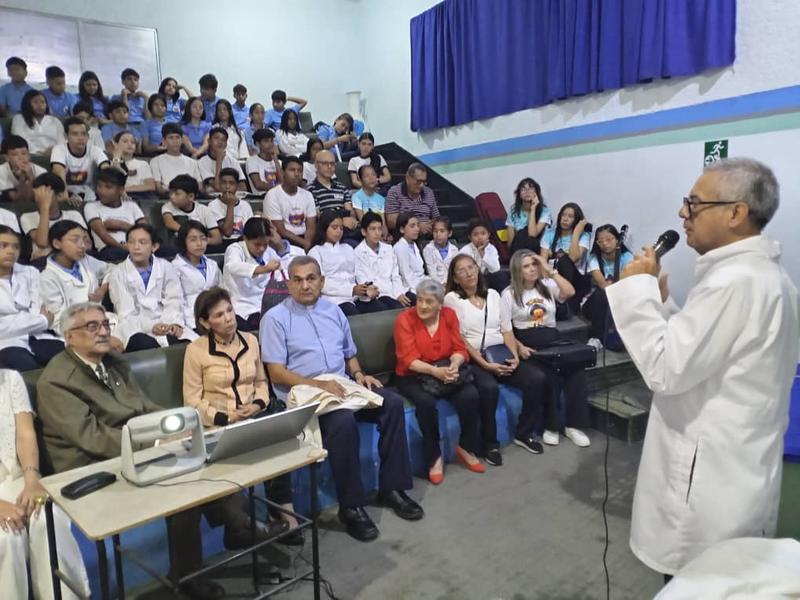Comunidad del liceo Rafael Rangel conoció sobre la vida ejemplar de José Gregorio Hernández Comunidad del liceo Rafael Rangel conoció sobre la vida ejemplar de José Gregorio Hernández
