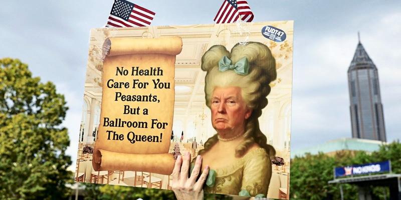 Trump lässt Fäkalien regnen und will zu Gewalt gegen sich anstacheln