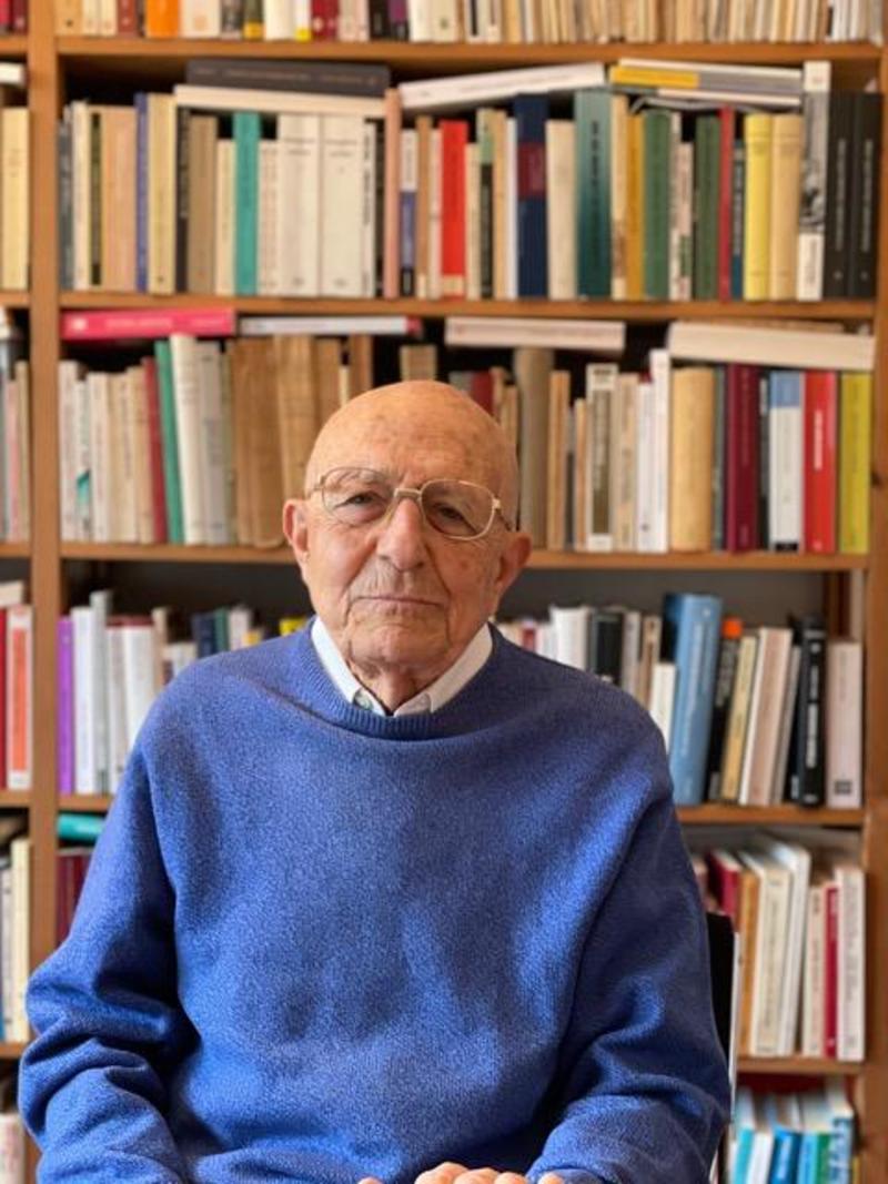 Cassese e l’allarme di Schlein. “Non vedo i carri armati alla Rai”