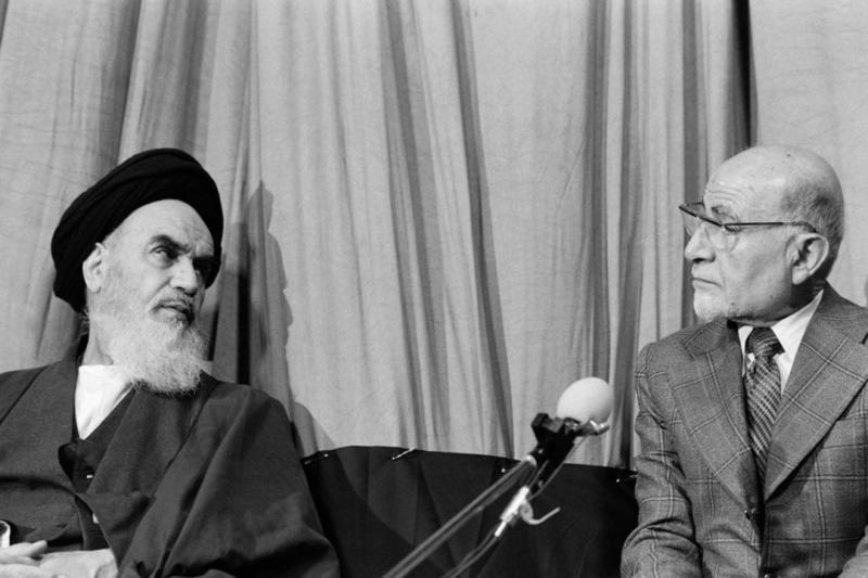 UK advised Iranian exiles to use Kurdish question to gain support for overthrowing Khomeini, British documents reveal UK advised Iranian exiles to use Kurdish question to gain support for overthrowing Khomeini, British documents reveal