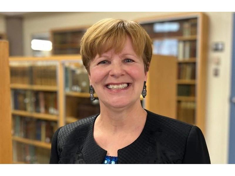 Paul W. Bennett: Nova Scotia literacy champion lights the way 