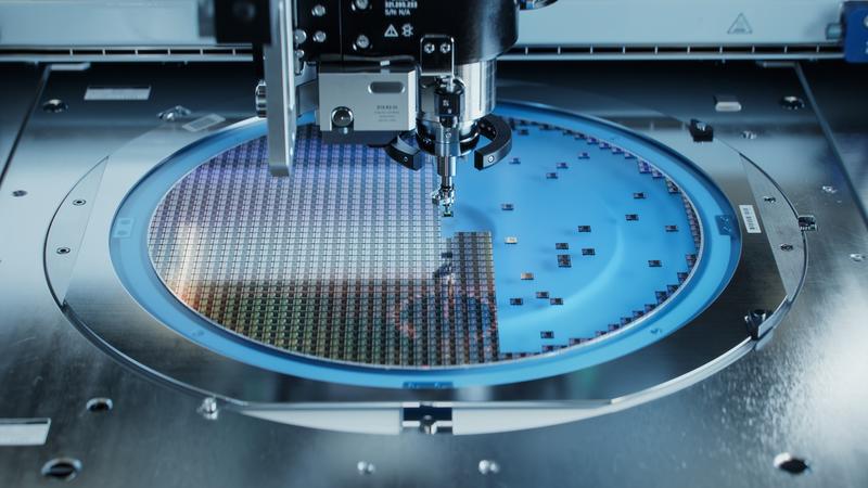 Did China Break an ASML Lithography Machine While Trying to Reverse-Engineer It? Did China Break an ASML Lithography Machine While Trying to Reverse-Engineer It?