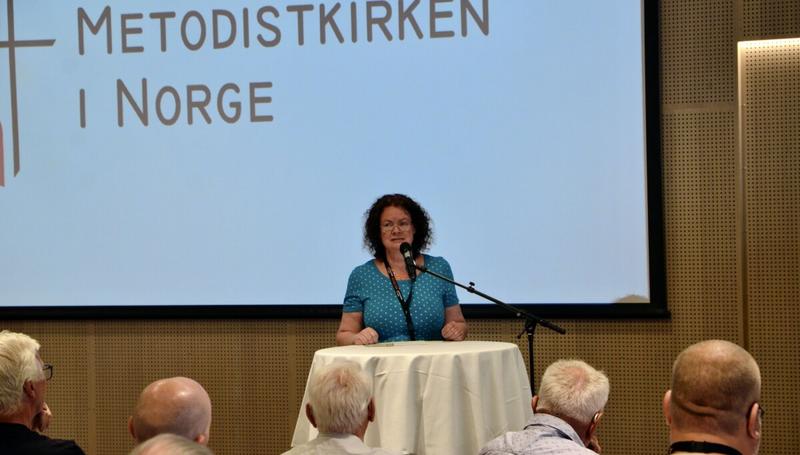 Når teologien svikter, begynner en å «slå» Når teologien svikter, begynner en å «slå»
