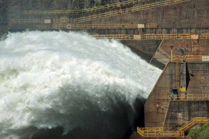 Silêncio sobre gasto de Itaipu é constrangedor