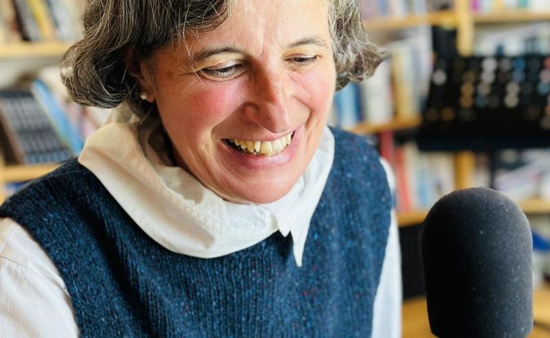 Globally Renowned Scholar of Hindi Deported from Delhi Airport Despite Valid Visa