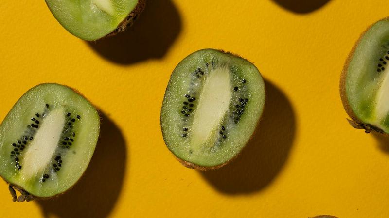 Eat kiwifruit for constipation, new guidelines say. But ditch the high-fibre diet Eat kiwifruit for constipation, new guidelines say. But ditch the high-fibre diet
