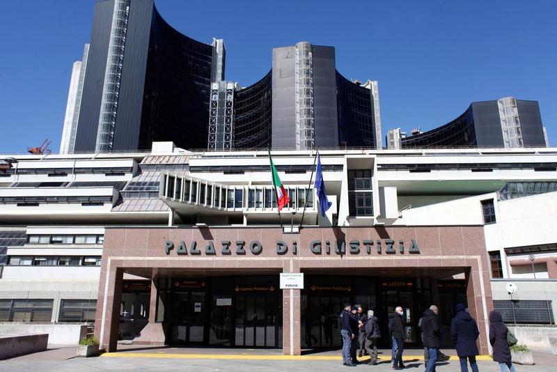 E il provveditore di Napoli reclutò gli studenti: «Tutti all’evento dell’Anm!»