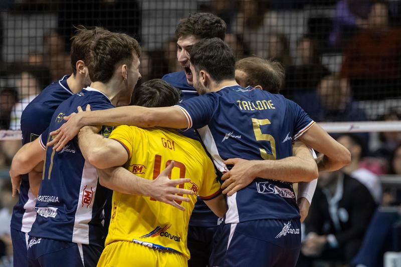 Volley serie b, c e d. Cade la Pietro Pezzi a Grottazzolina. Bene la Fenix Faenza
