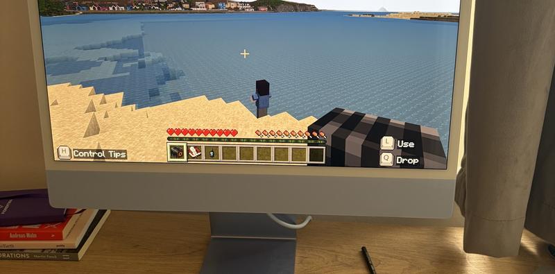 I tried out a new version of Minecraft to see why environmental storylines help children learn