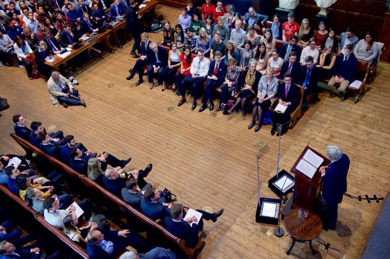 Oxford Union Ousts President Over Insults to Charlie Kirk