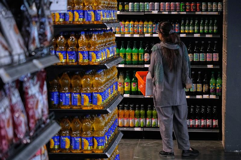 Iran risks severe economic downturn, unrest as renewed UN sanctions bite Iran risks severe economic downturn, unrest as renewed UN sanctions bite