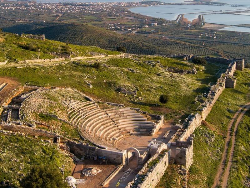 Χωρίς παιδεία και πολιτισμό ο φάρος της Αναγέννησης είναι … σβηστός! Χωρίς παιδεία και πολιτισμό ο φάρος της Αναγέννησης είναι … σβηστός!