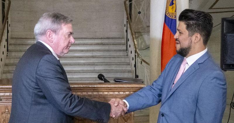 EDITORIAL: Withholding aid over courthouse dispute goes too far