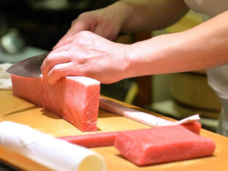 Labos: The raw truth about the risks of food poisoning