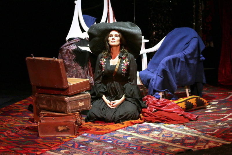 «Затерянные птицы» Шацкой: музыка, рожденная из любви во время чумы