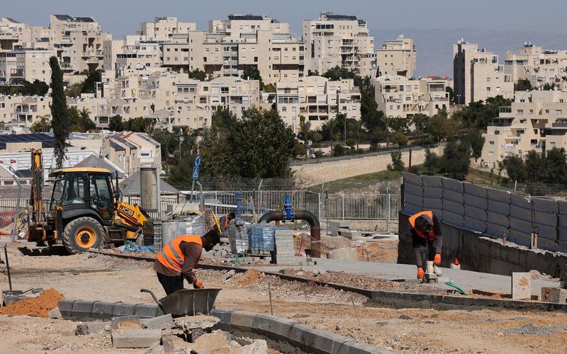 2 West Bank annexation bills get initial nod, with MKs rebelling against PM as Vance visits
