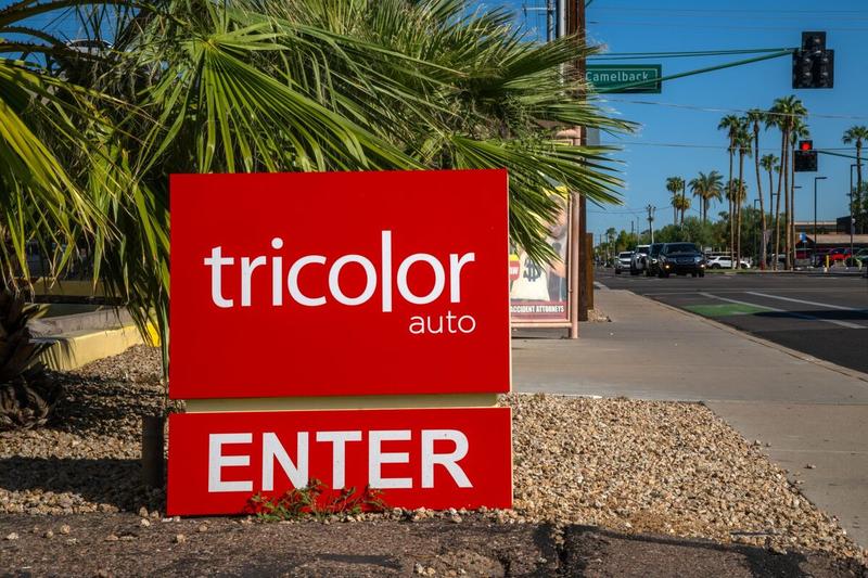 Banks Make Loans to Non-Banks