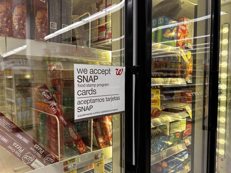 42 Million People at Risk of Losing Their Food Benefits in Days Amid Shutdown