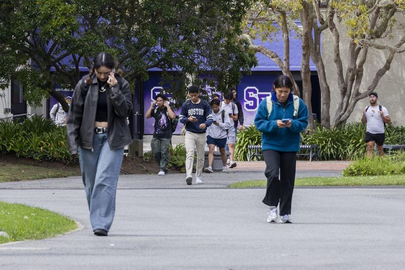 How to use AI for your college admissions essay — without cheating