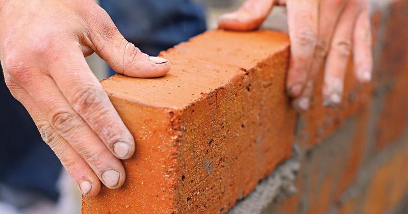 Builder in court accused of defrauding customers of £100k Builder in court accused of defrauding customers of £100k