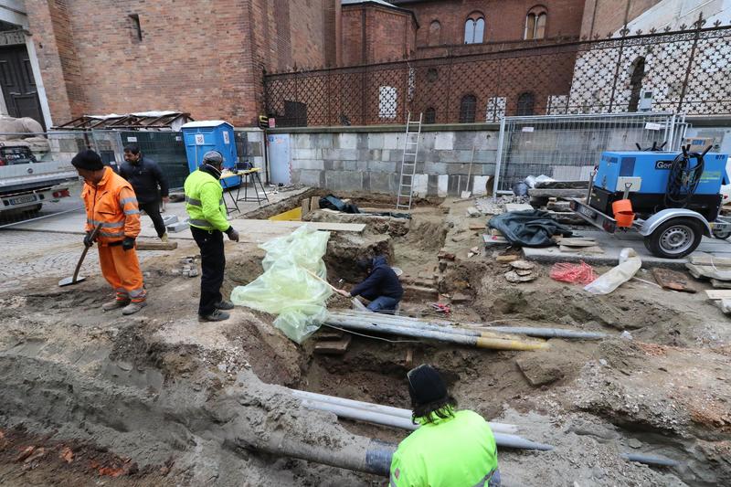 Cremona: non si trova il modo di valorizzarla, la Tomba del templare verrà coperta