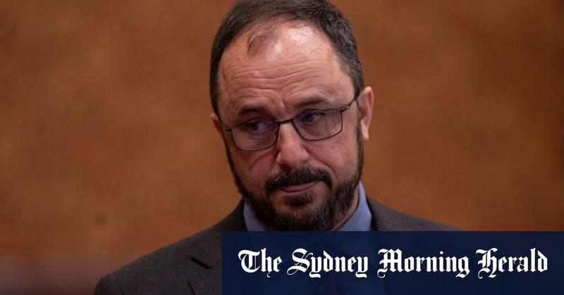 A person of interest in a murder case is both known and anonymous A person of interest in a murder case is both known and anonymous