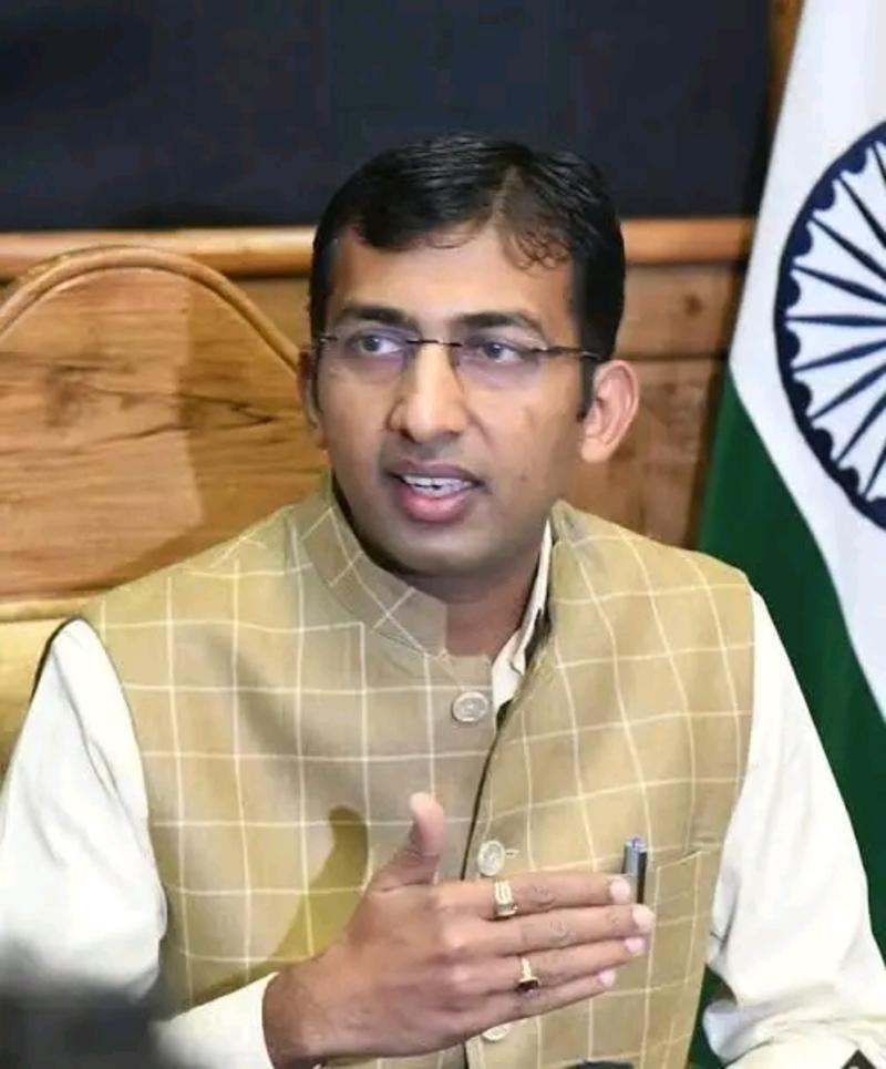 Kashmir fully prepared for winter: Div com kashmir on Power supply readiness