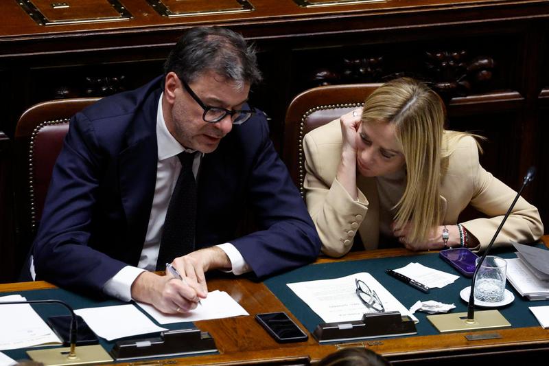 Manovra, cosa cambia: fine di Quota 103 e Opzione Donna. Prima casa, sale al 26% la tassa per gli affitti turistici brevi