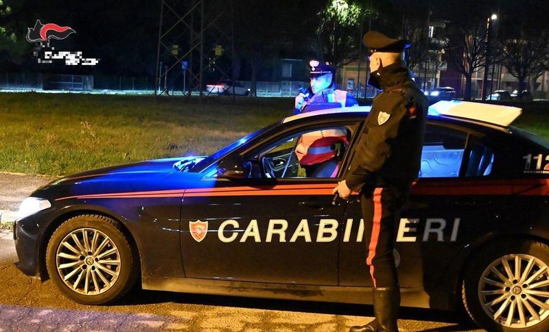 Val Camonica, tenta di violentare due ragazze: arrestato un uomo di 34 anni