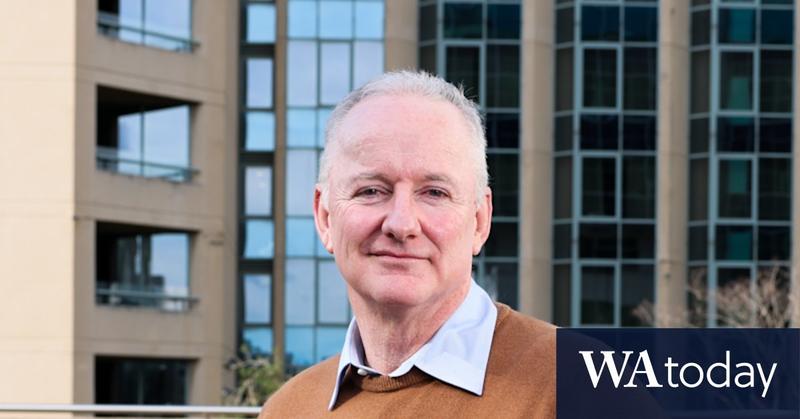 Hollywood Hugh, live from Bulgaria