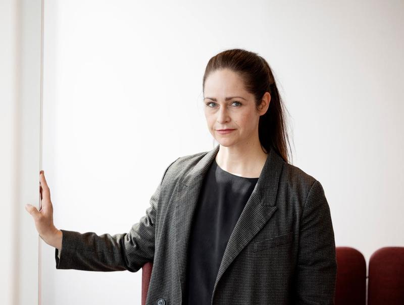 Hvem Fa... er Erna Blåberg? Hvem Fa... er Erna Blåberg?