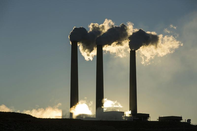 Coal plants emitted more pollution during the last government shutdown, while regulators were furloughed Coal plants emitted more pollution during the last government shutdown, while regulators were furloughed