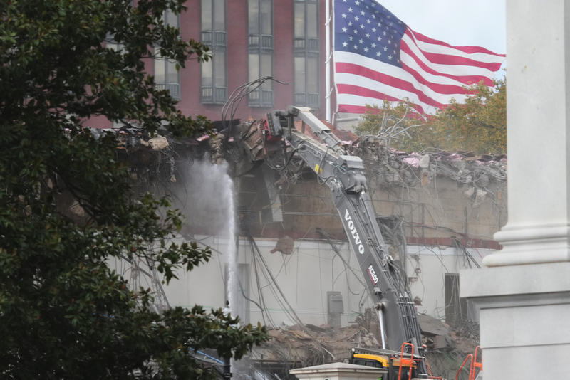 Introducing White House ballroom construction derangement syndrome
